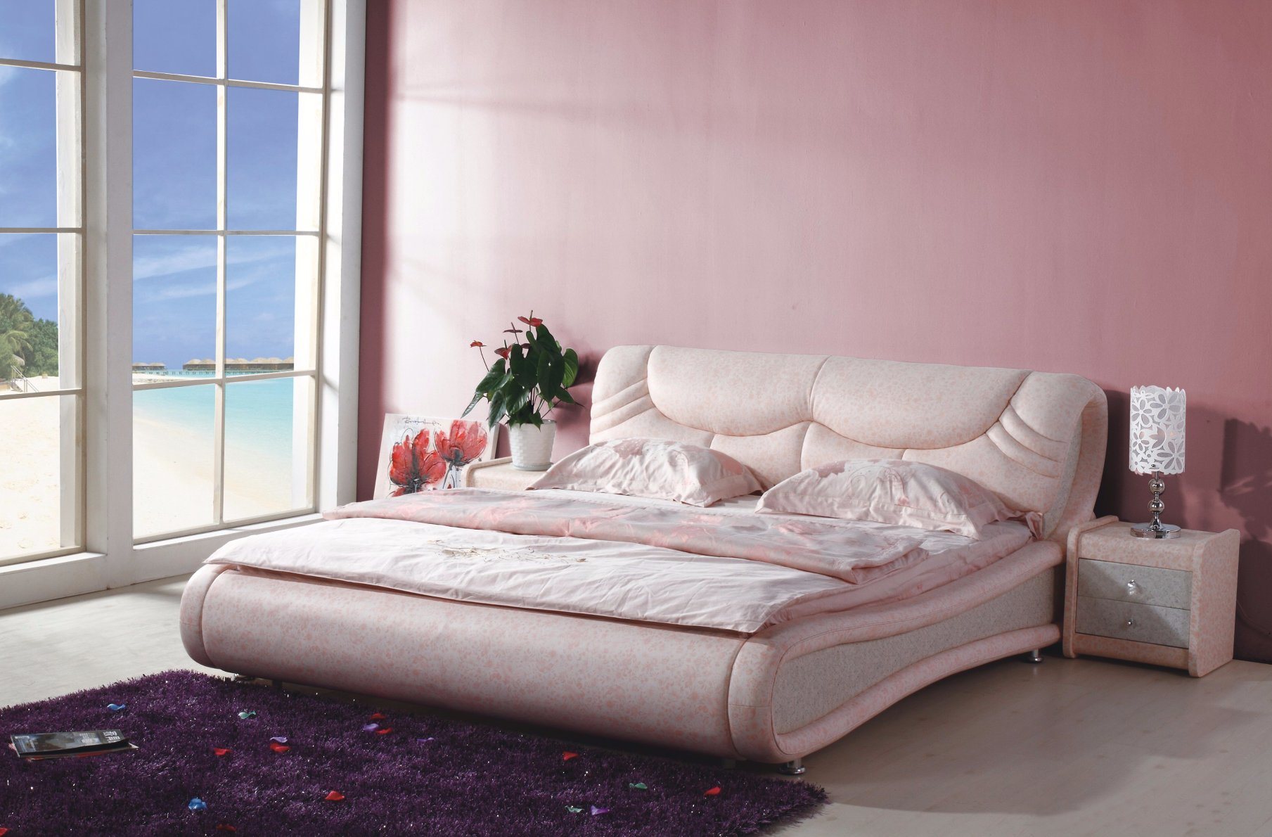 Curve Design Graceful Leather King Bed