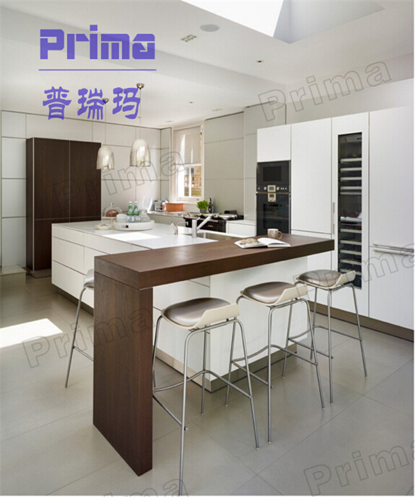 European Style Plywood Carcase Kitchen Cabinet with UV Finish Door Mini Kitchen Design