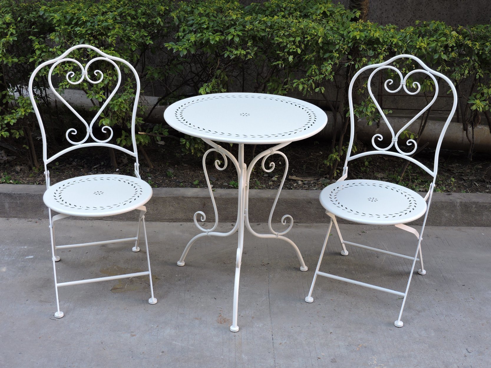 Pure White Vintage Heart Design Foldable Patio Set Outdoor Furniture