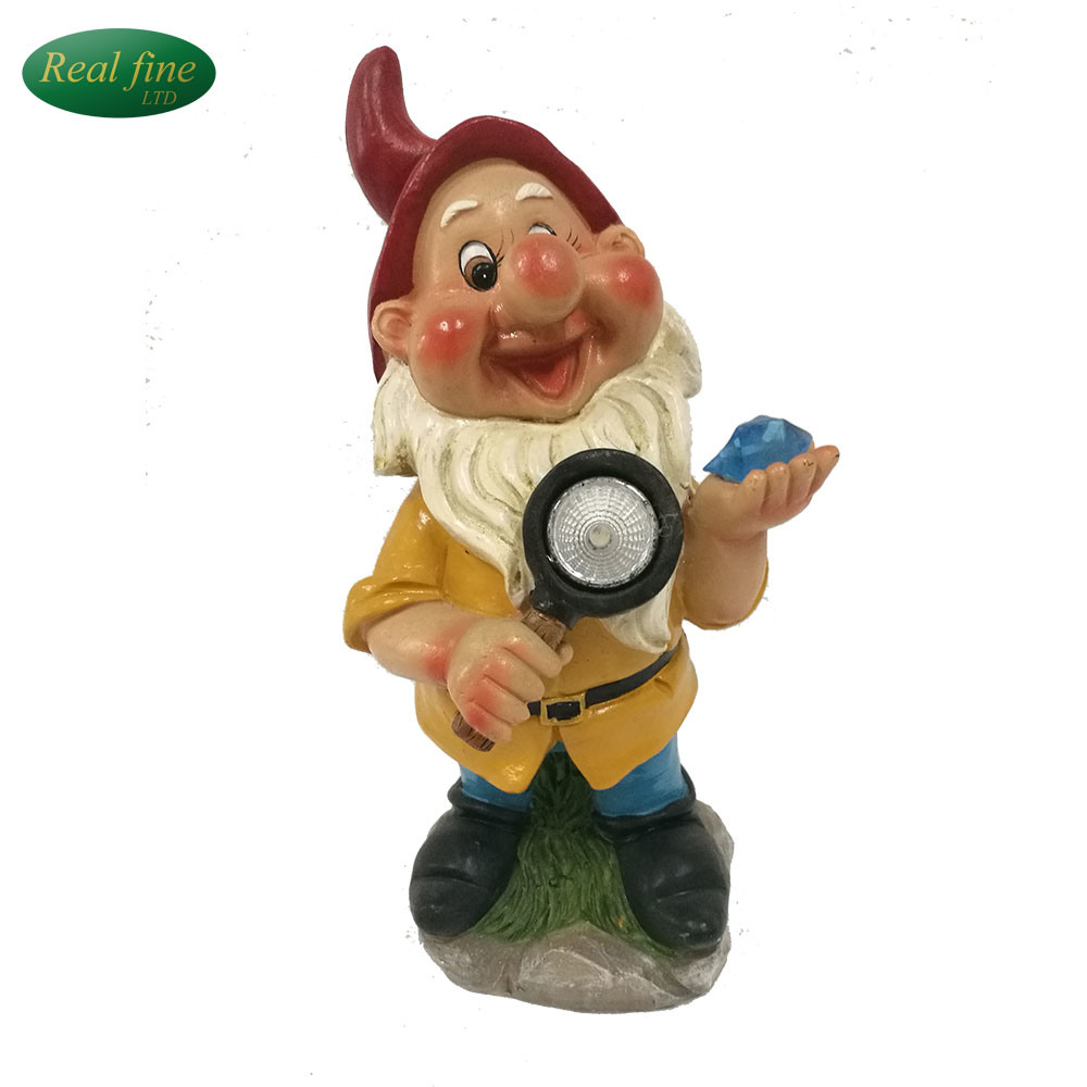 New Design Outdoor Garden Gnomes Dwarf Ceramic Decoration