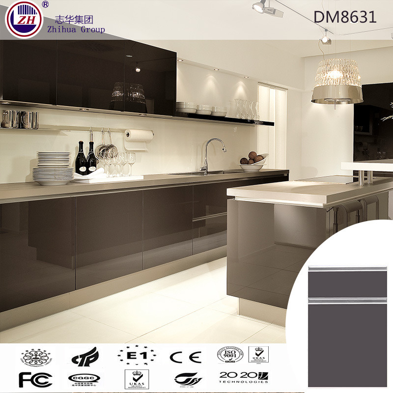 Modern Kitchen Design Kitchen Cabinet with UV Door Panel