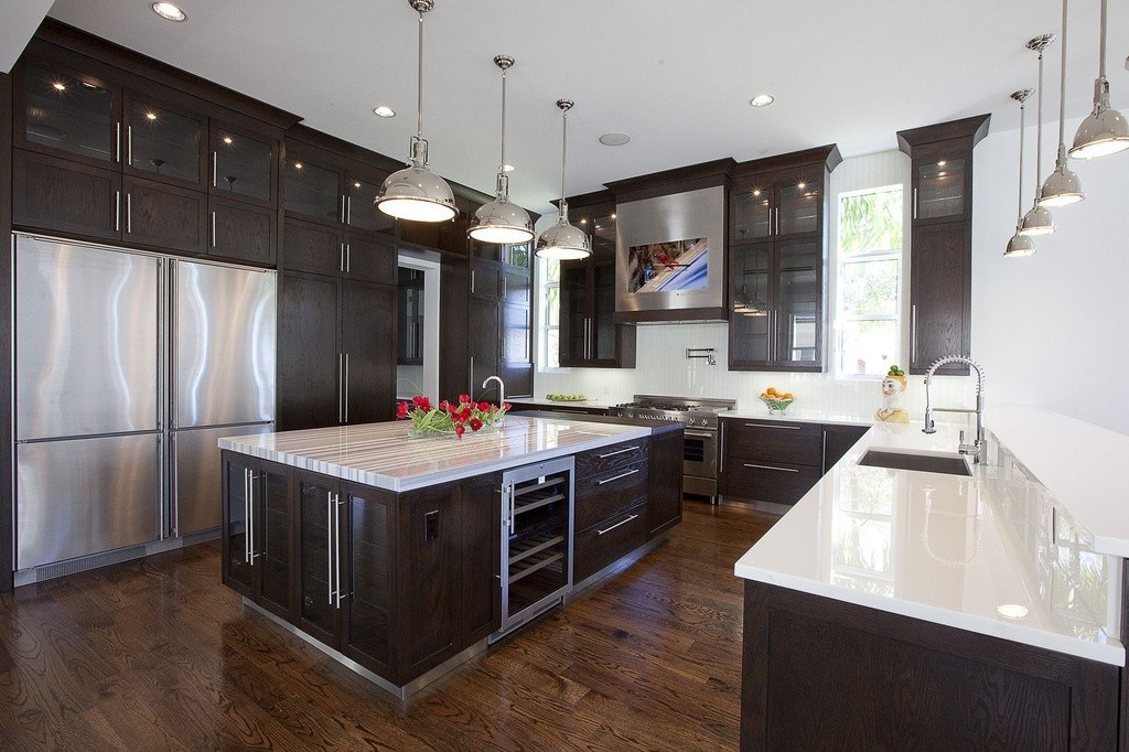 Good Workmanship White Kitchen Cabinet with Drawer