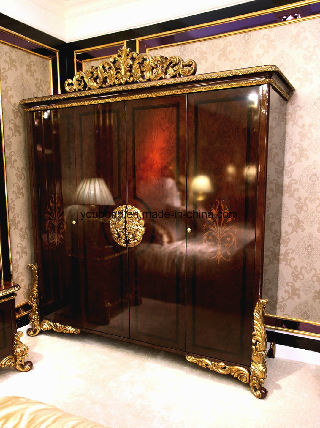 Italy Royal Classical Style with Hand Carved Golden Painting Bed Room Collection