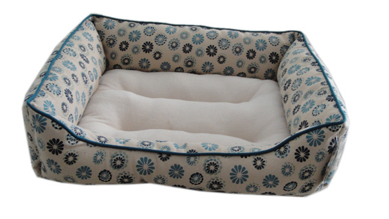 Soft Printed Flannel Dog Bed