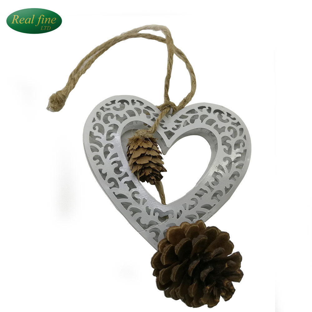 New Iron Hanging Decorations Love Pine Nut Crafts