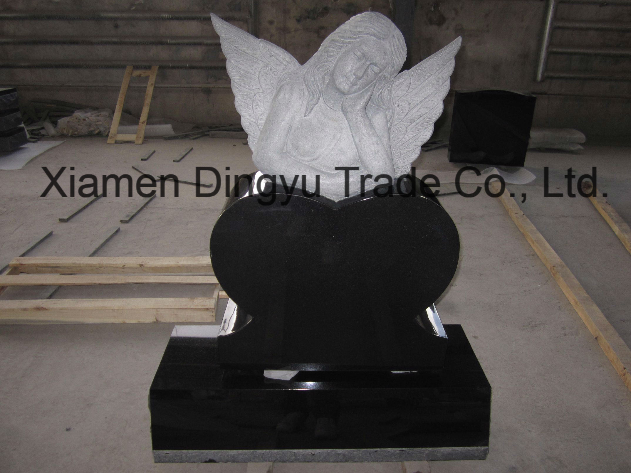 New Natural Stone Granite Tombstone