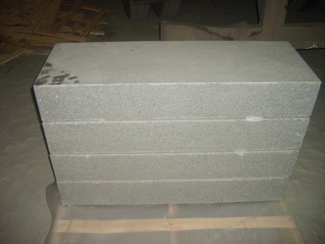 Padang Dark/G654/Flamed Granite for Paving/Floor/Slab/Tile/Paver