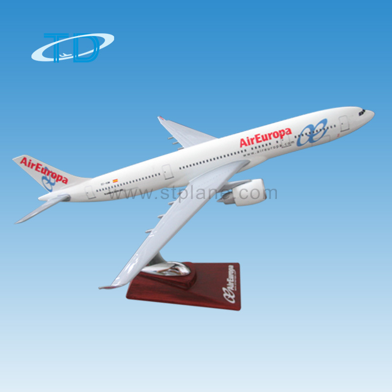 A330-200 1/200 32cm Plane Model Artificial Craft