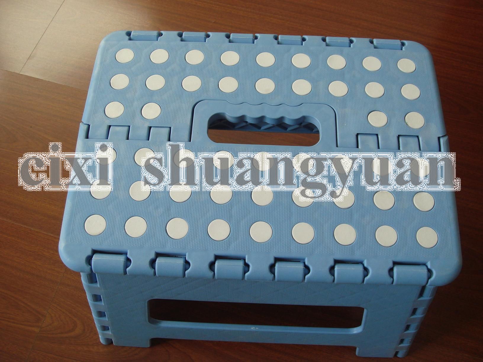 Plastic Folding Stool   SY-H01-B