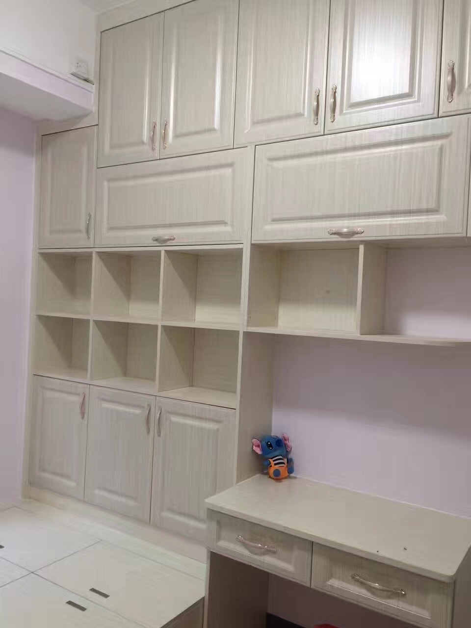 Top Furniture Cloth Cabinet Wardrobe From Foshan Factory (FOH-HCT23)