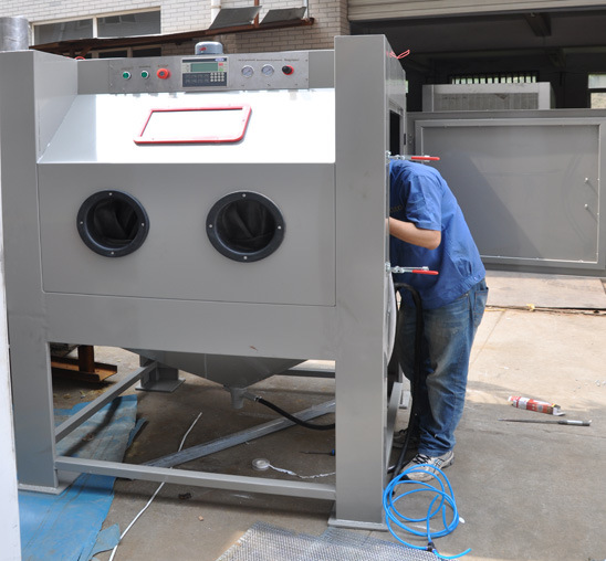 Clean Equipments Sand Blast Cabinet