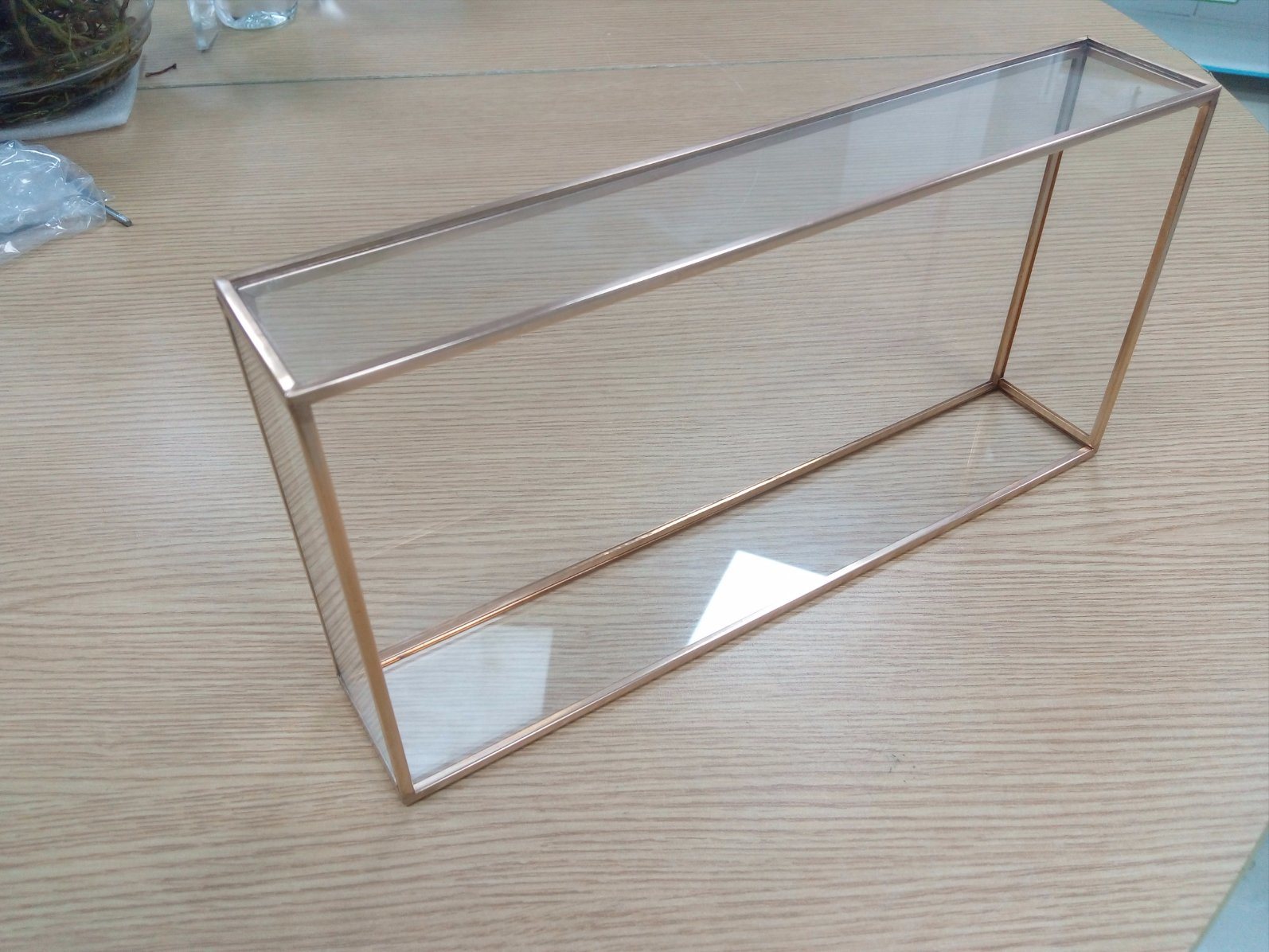 Customize Clear Supermarket and Store Gold Plated Display Cabinet