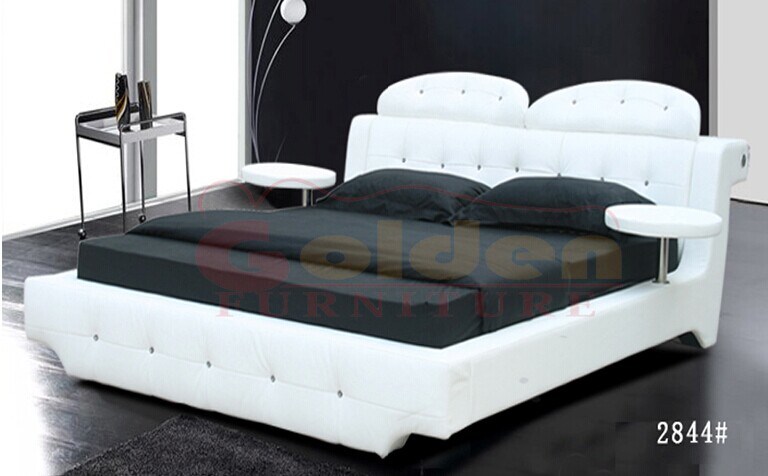 Modern Beautiful PU Leather Bed Ukfr Leather Bed with Crystals