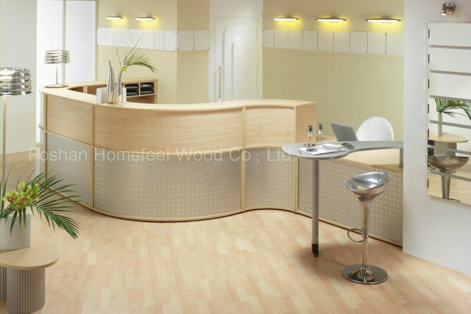 Modern Curved MFC Oak Medical Reception Desk (HF-R019)