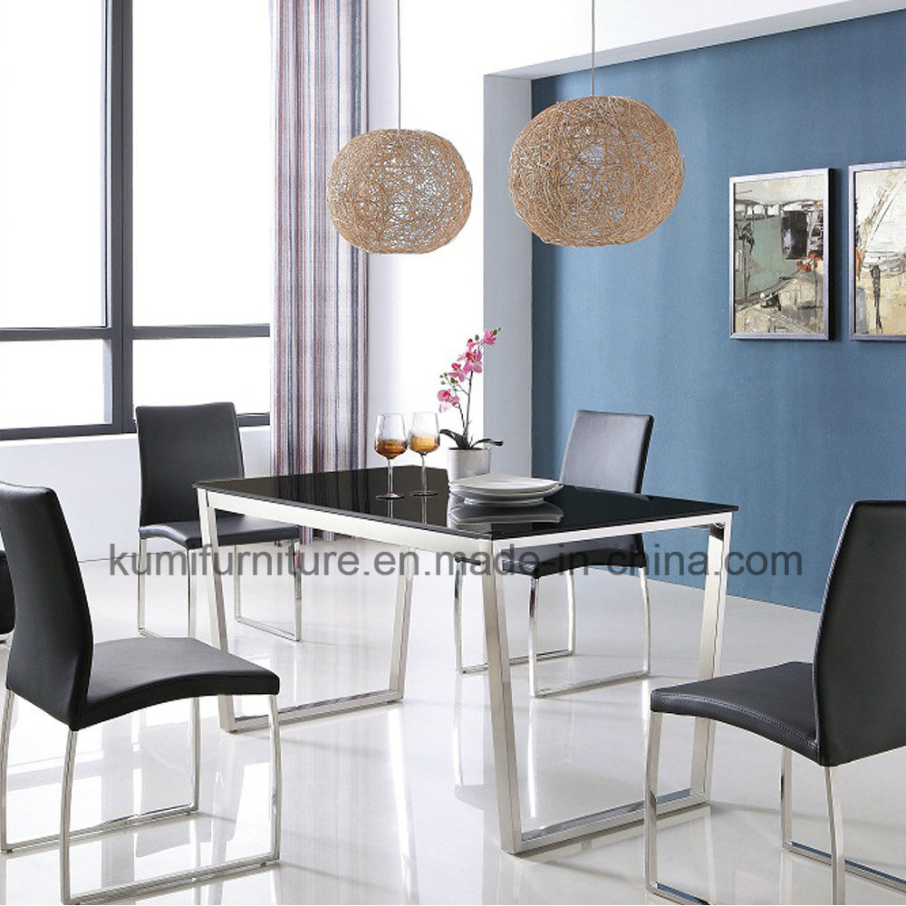 Model Hotel Tempered Glass Dining Table