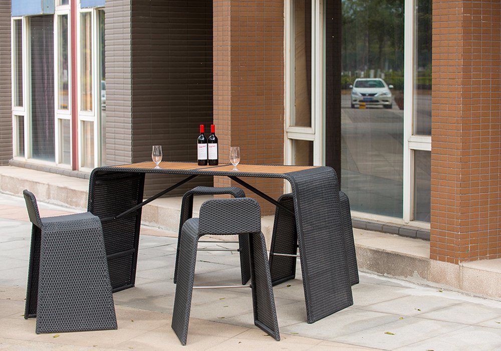 Modern Pub Bar Stool Table