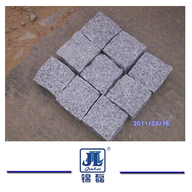 Natural Kerbstone / Basalt / Cobble / Granite Paving Stone for Garden Paver/Driveway