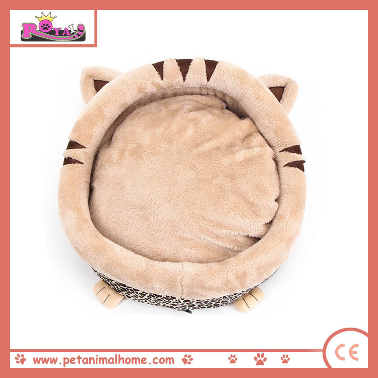 Lovely Pet Bed in Beige