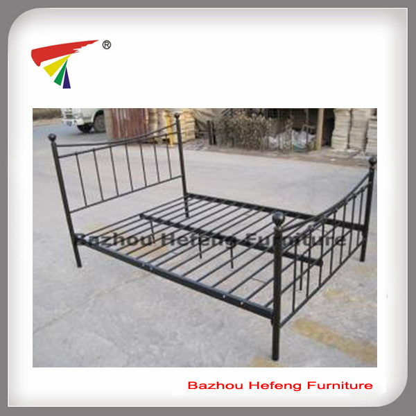 Simple Black Metal Double Bed (HF062)