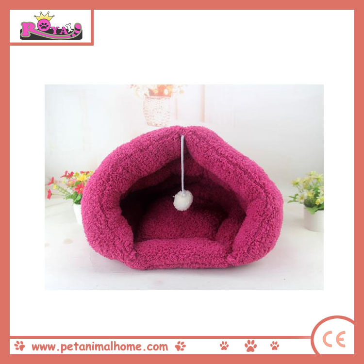 Hot Warm Pet Bed in Rose Red