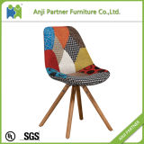 Artisitc Design Fabric and Solid Oak Wooden Legs Dining Chair (Kammuri)